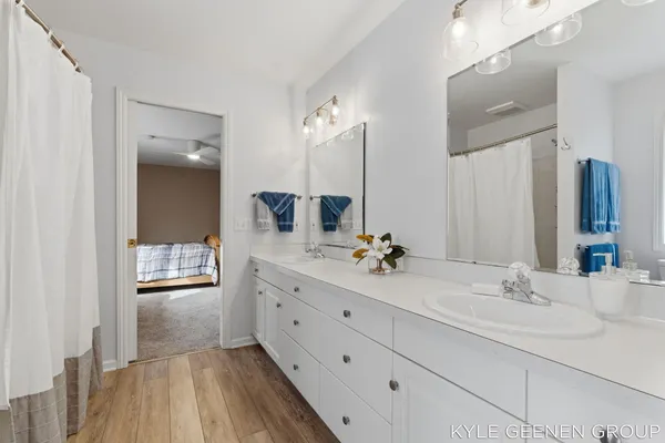 $925,000 | 46 Counts Cove Court, Holland, MI 49424