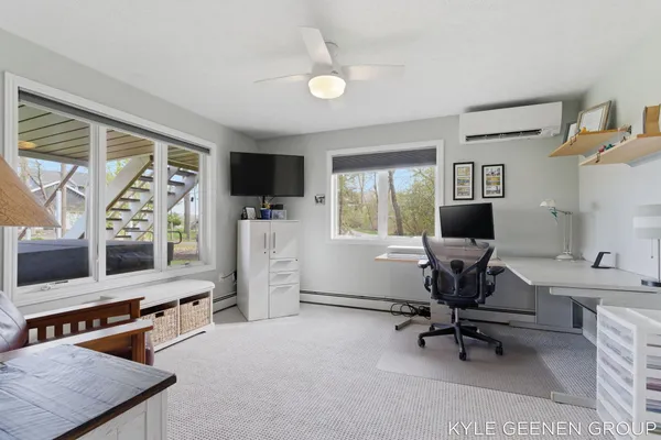 $925,000 | 46 Counts Cove Court, Holland, MI 49424