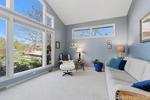 $925,000 | 46 Counts Cove Court, Holland, MI 49424