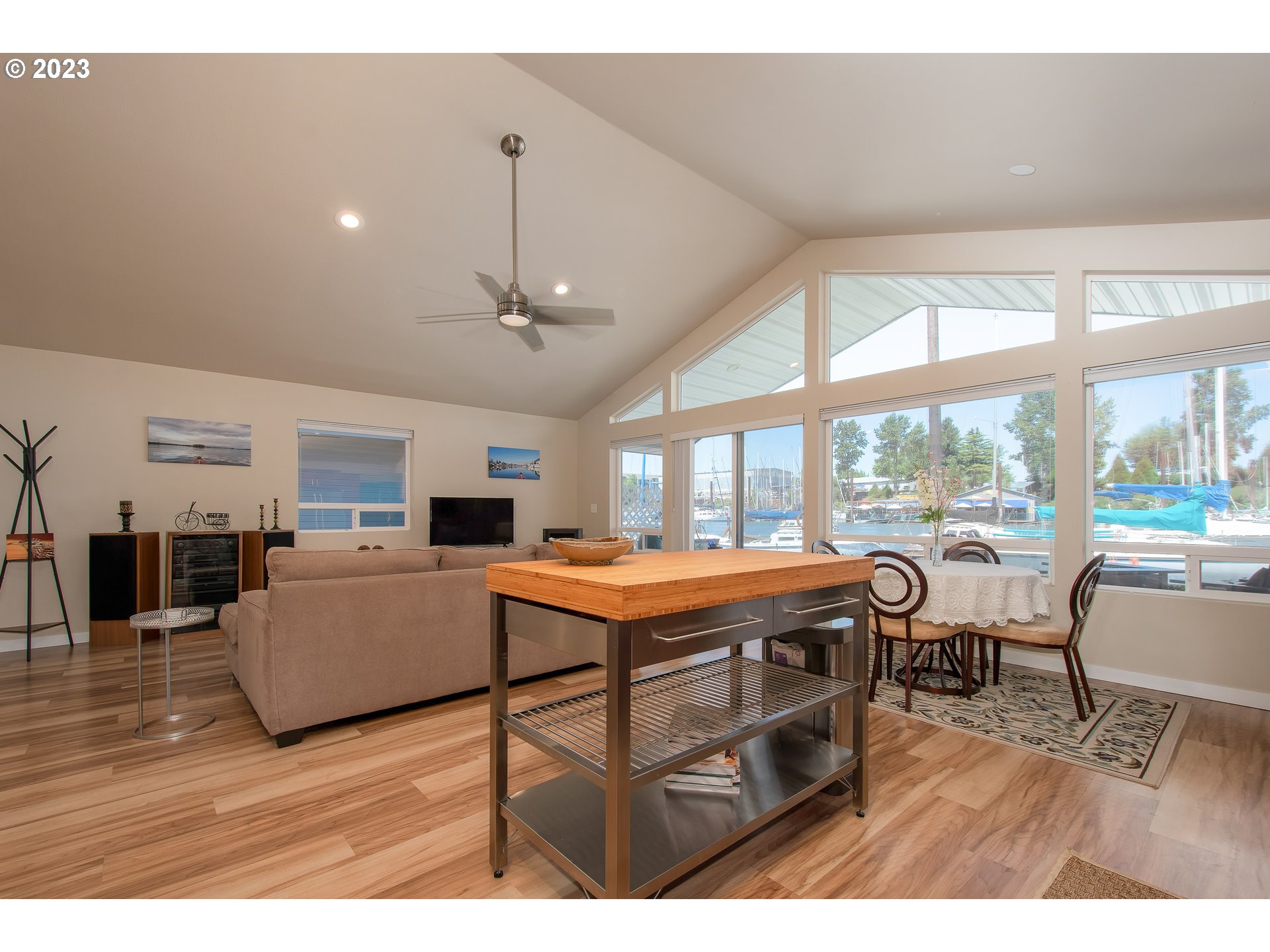 173 North Bridgeton Road, Unit 17 Portland, OR 97211 - Photo 13 of 26 Gallery Image 13