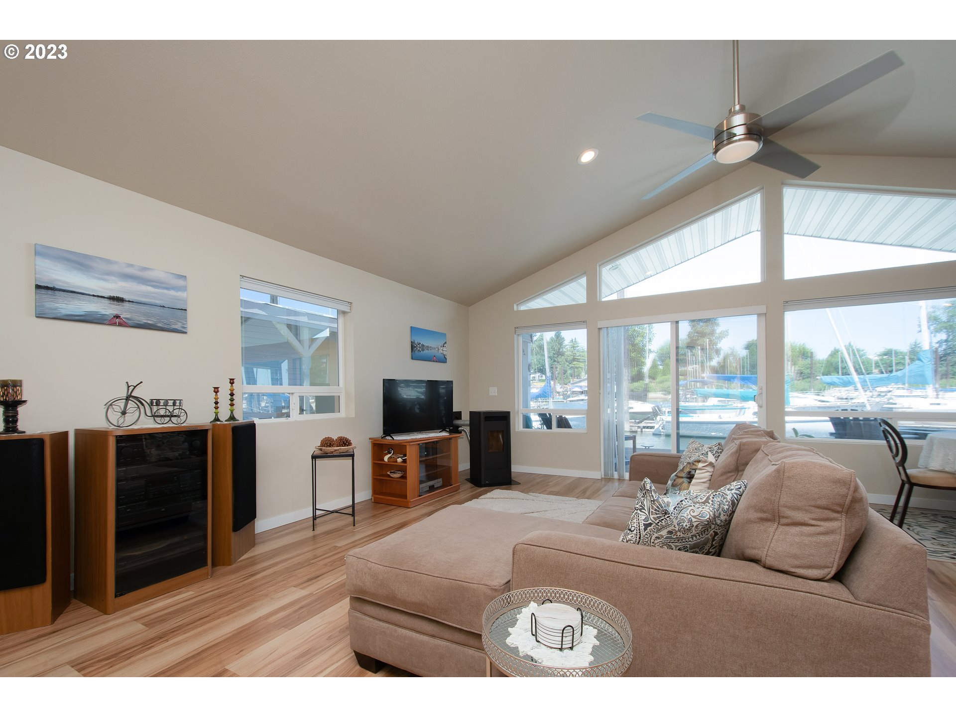 173 North Bridgeton Road, Unit 17 Portland, OR 97211 - Photo 6 of 26 Gallery Image 6