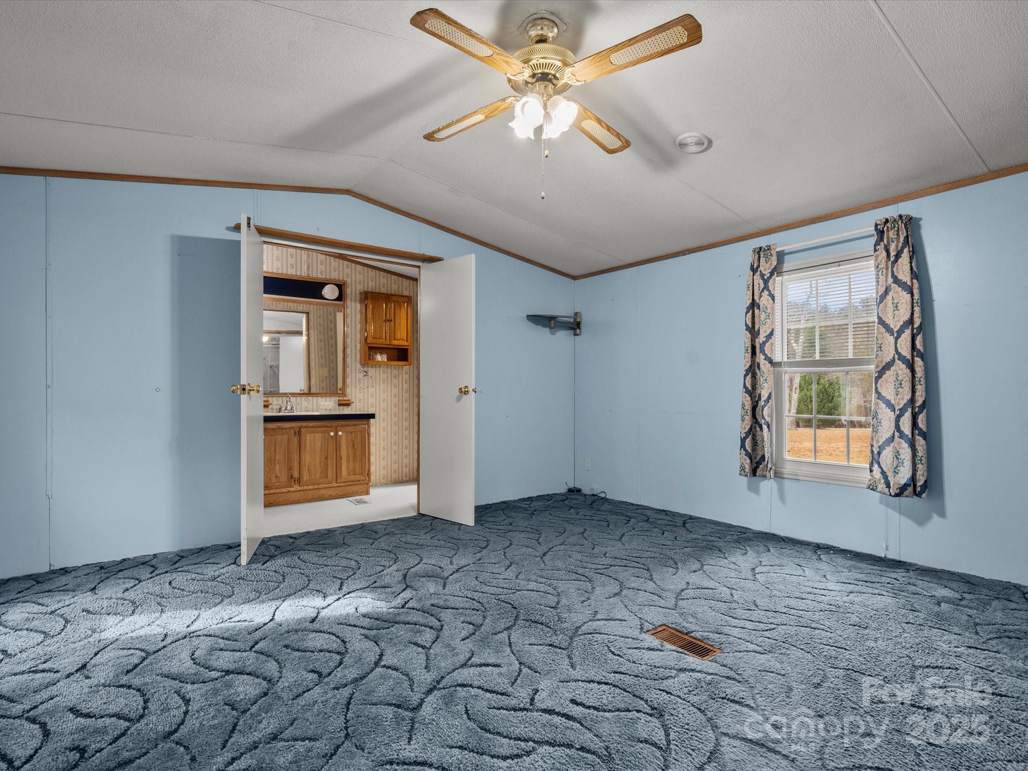3231 Rocky Ridge Road Wallace, SC 29596 - Photo 12 of 35 a view of an empty room and window