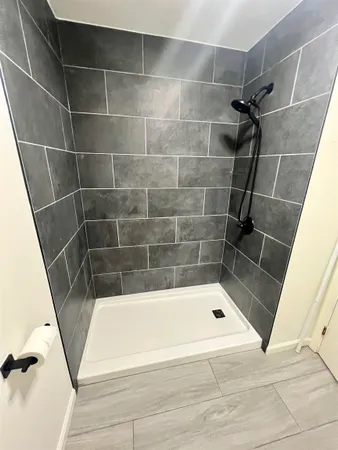 a bathroom with a bathtub
