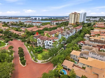 $749,900 | 4815 Yacht Club Drive, Unit 105, Tampa, FL 33616