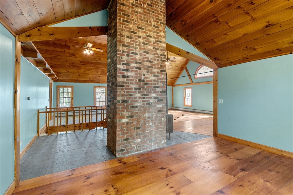 362 Snows Pond Road Rochester, MA 02770 - Photo 23 of 41 a view of an empty room with a window