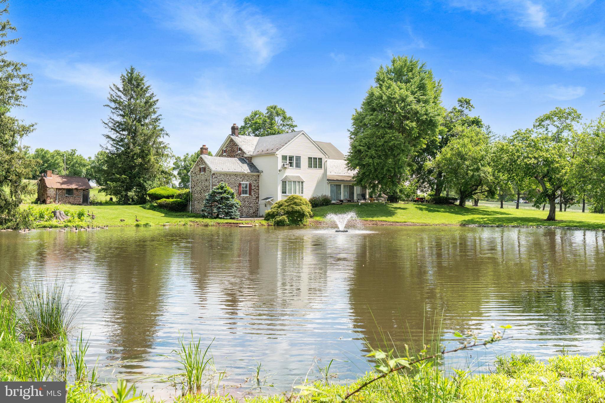 2046 Pleasant View Road Coopersburg, PA 18036 - Photo 13 of 70 Gallery Image 13