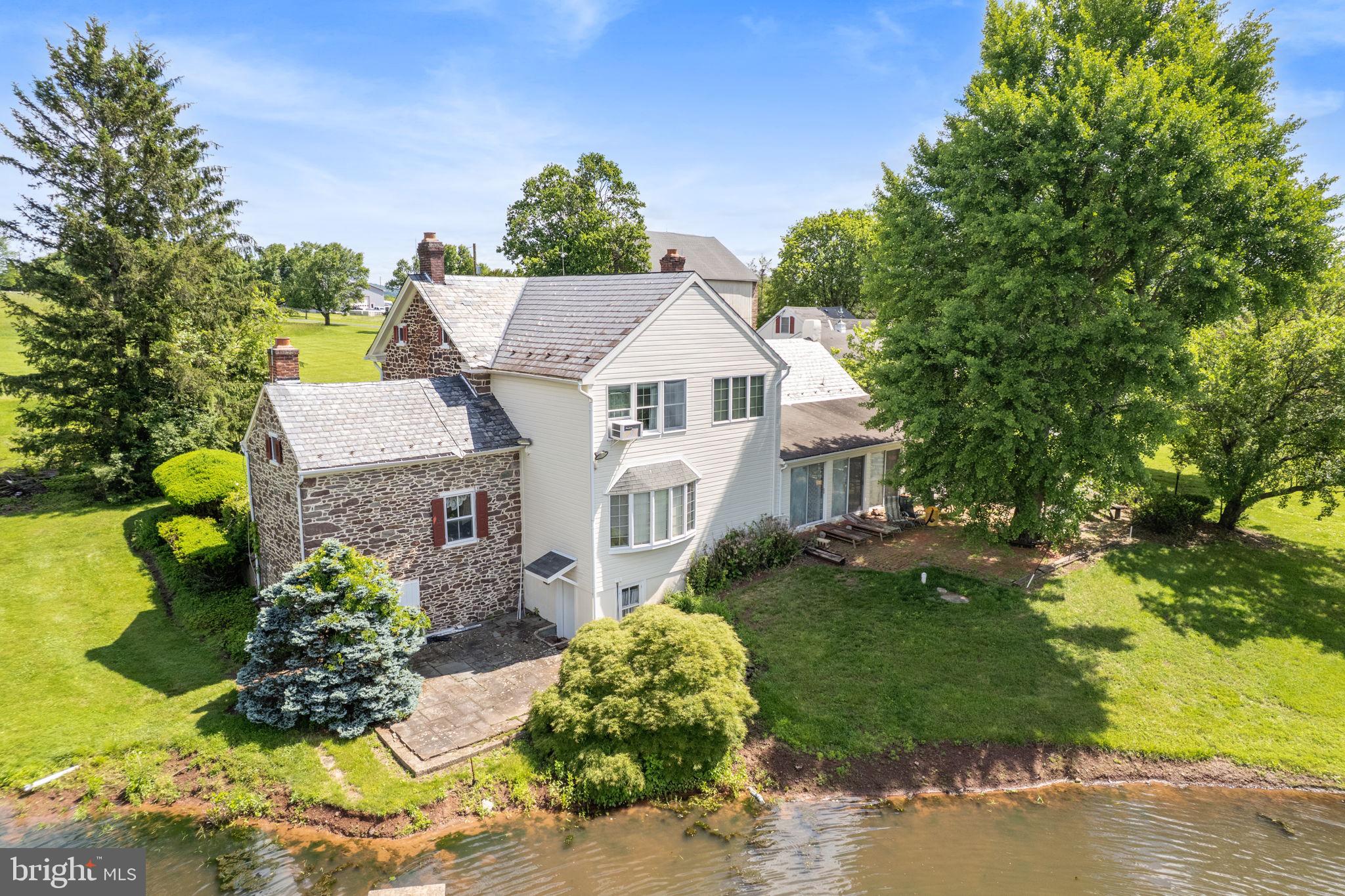 2046 Pleasant View Road Coopersburg, PA 18036 - Photo 15 of 70 Gallery Image 15