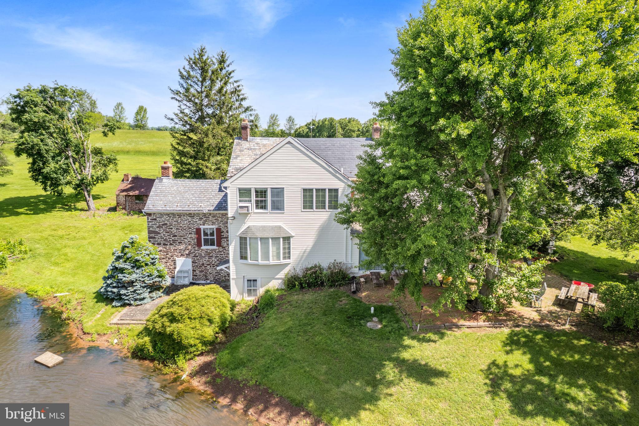 2046 Pleasant View Road Coopersburg, PA 18036 - Photo 16 of 70 Gallery Image 16
