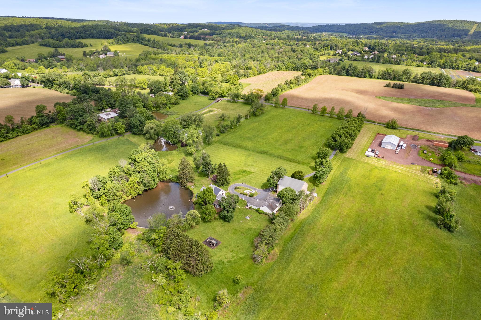 2046 Pleasant View Road Coopersburg, PA 18036 - Photo 47 of 70 Gallery Image 47