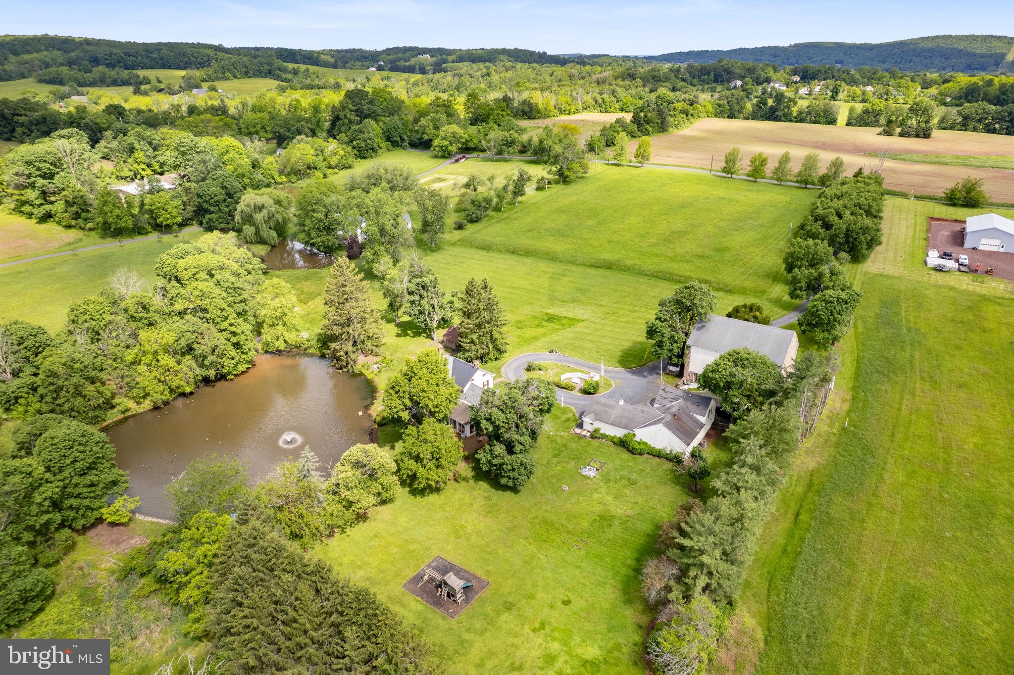 2046 Pleasant View Road Coopersburg, PA 18036 - Photo 48 of 70 Gallery Image 48