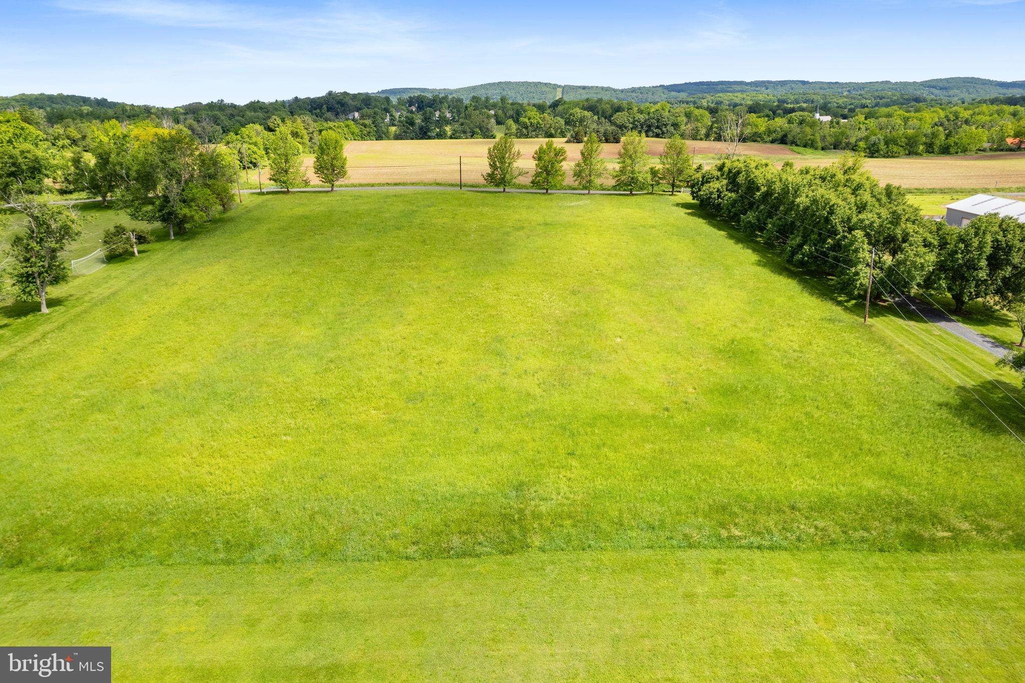 2046 Pleasant View Road Coopersburg, PA 18036 - Photo 51 of 70 Gallery Image 51
