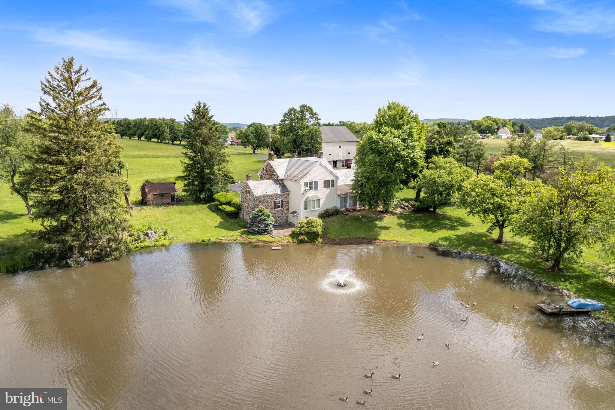 2046 Pleasant View Road Coopersburg, PA 18036 - Photo 10 of 70 Gallery Image 10