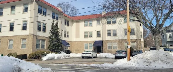 $2,500 | 140 Humboldt Avenue, Unit 8, Providence, RI 02906