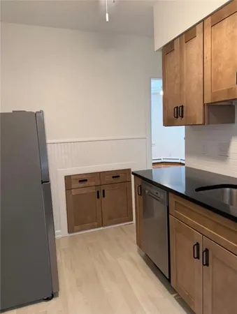 $1,900 | 140 Humboldt Avenue, Unit 8, Providence, RI 02906
