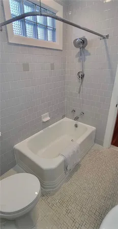 $1,900 | 140 Humboldt Avenue, Unit 8, Providence, RI 02906