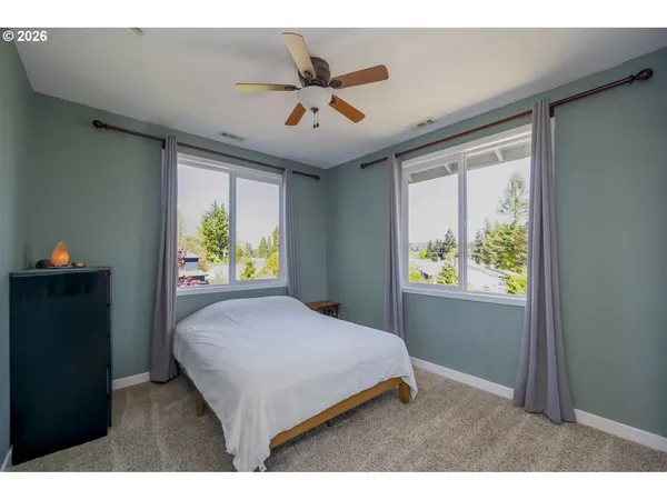 $635,000 | 17295 Hanneman Court, Gladstone, OR 97027