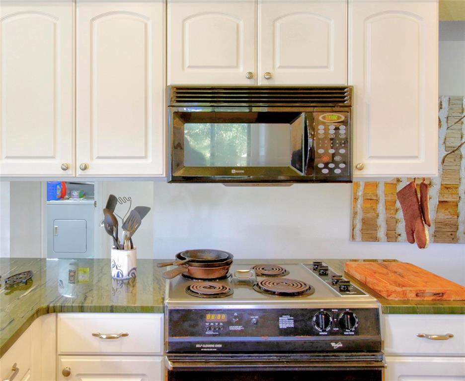6502 River Run Boulevard, Unit 6502 Weeki Wachee, FL 34607 - Photo 12 of 47