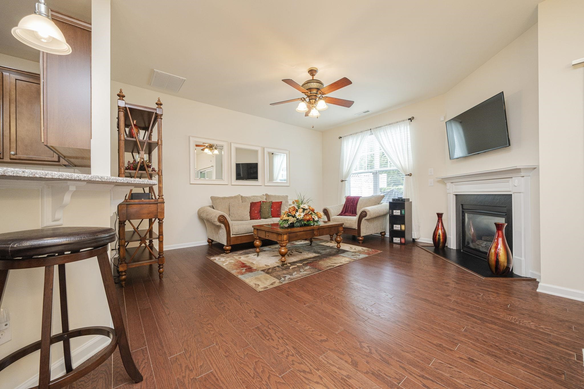 7244 Ladbrooke Street Raleigh, NC 27617 - Photo 8 of 27 Living Room