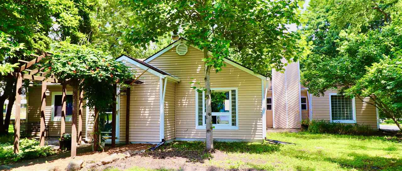 857 Springcrest Boulevard Jackson, MI 49203 - Photo 1 of 35 Photo 1
