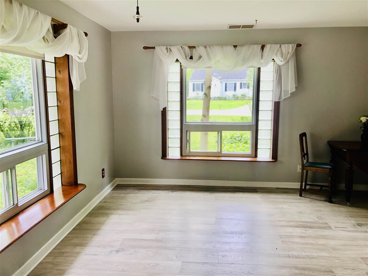 857 Springcrest Boulevard Jackson, MI 49203 - Photo 12 of 35 Photo 12