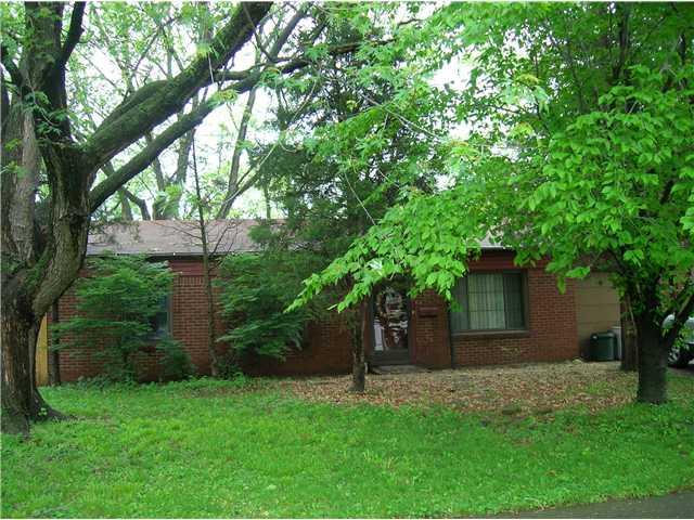 2637 Ebbie Road Indianapolis, IN 46219 - Photo 1 of 5 Gallery Image 1