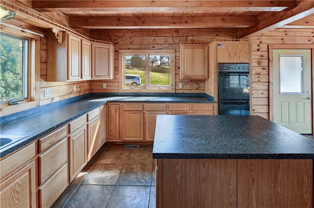 17301 East Kentucky Road Independence, MO 64056 - Photo 12 of 66