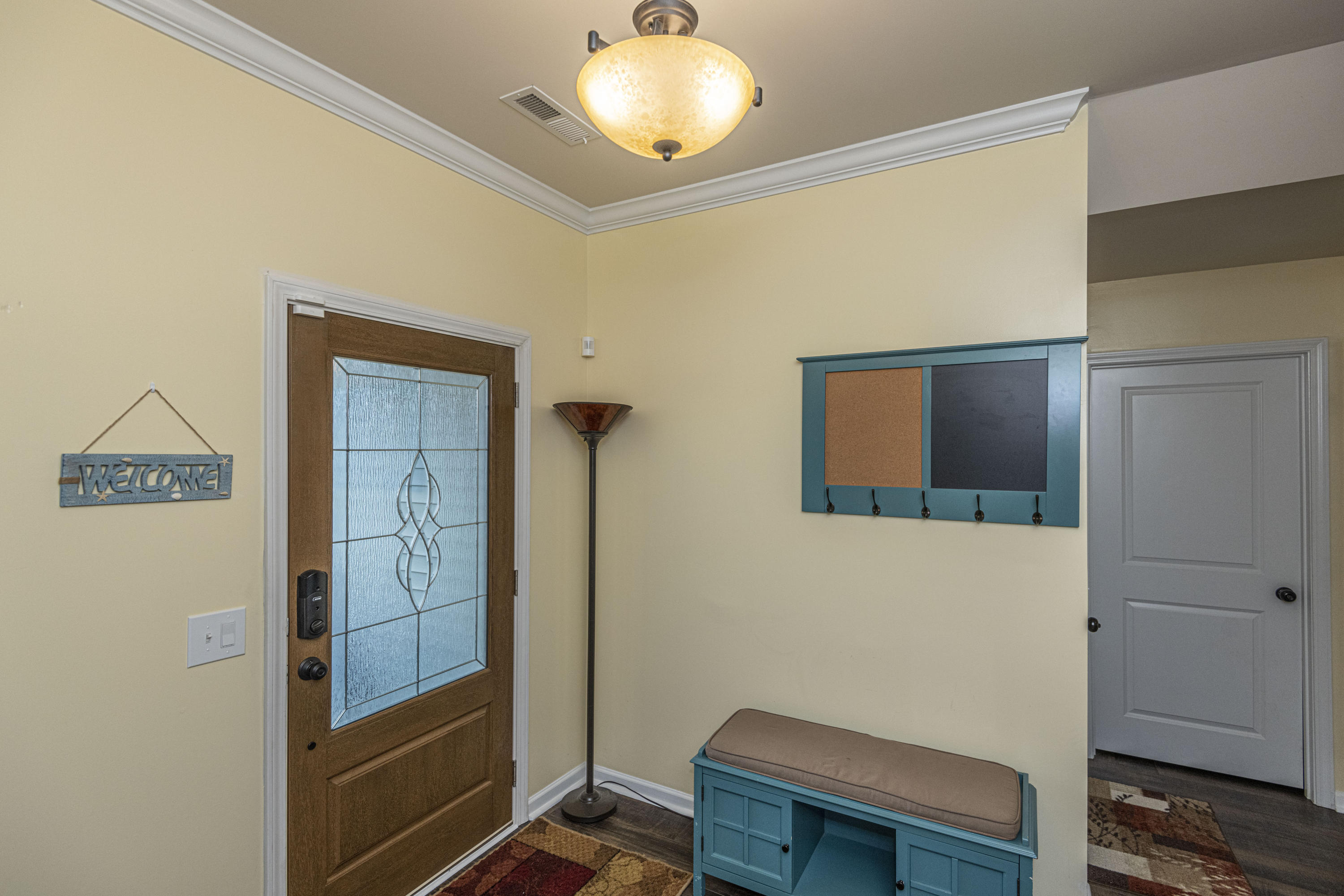237 Decatur Drive Summerville, SC 29486 - Photo 3 of 28 DSC_5441