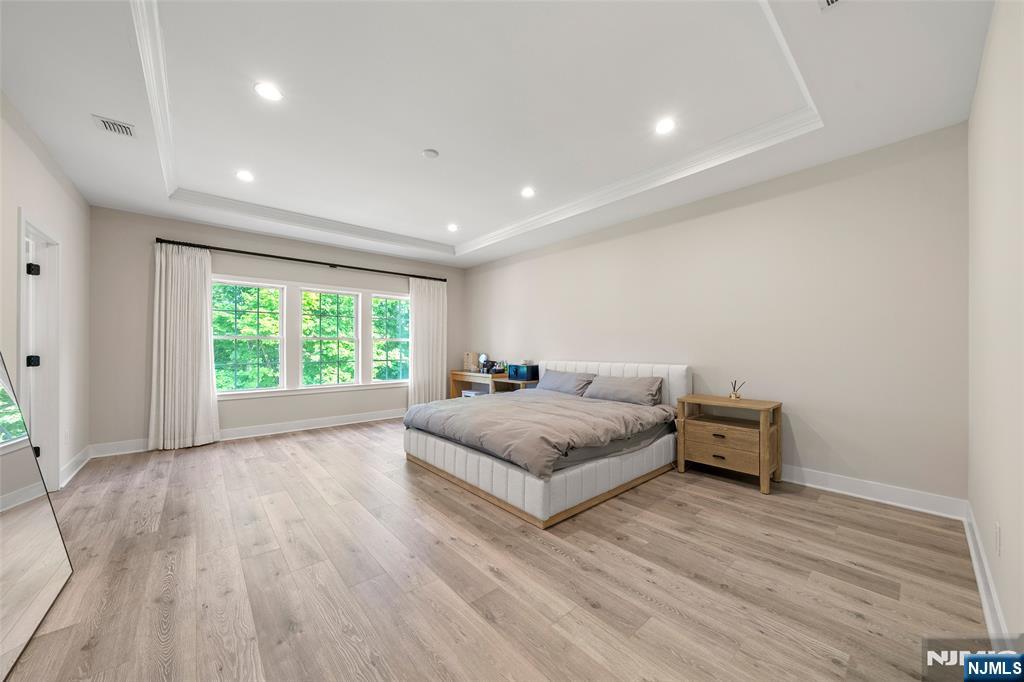 3 Azalea Lane Cedar Grove, NJ 07009 - Photo 16 of 39