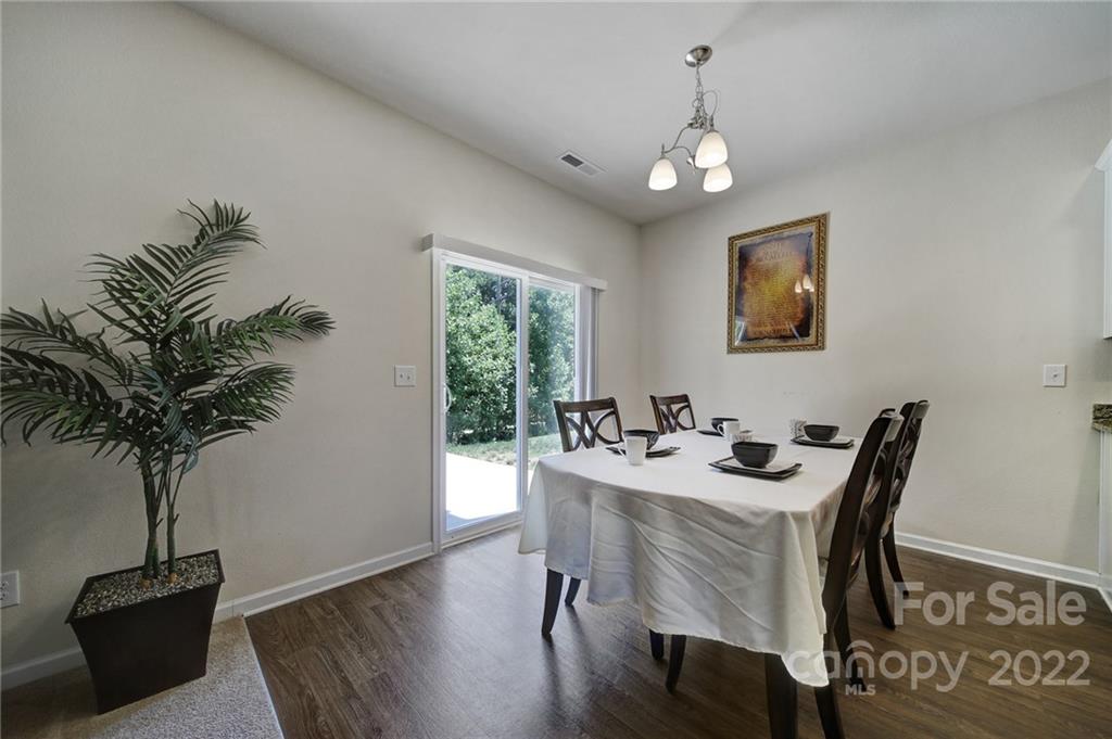 9618 Weikert Road Charlotte, NC 28215 - Photo 13 of 40 Gallery Image 13