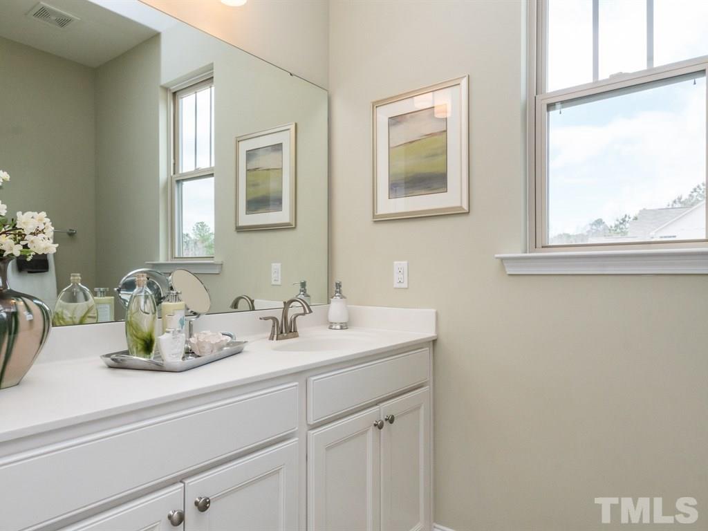 35 North Ridge View Way, Unit 682 Franklinton, NC 27525 - Photo 4 of 19 Gallery Image 4