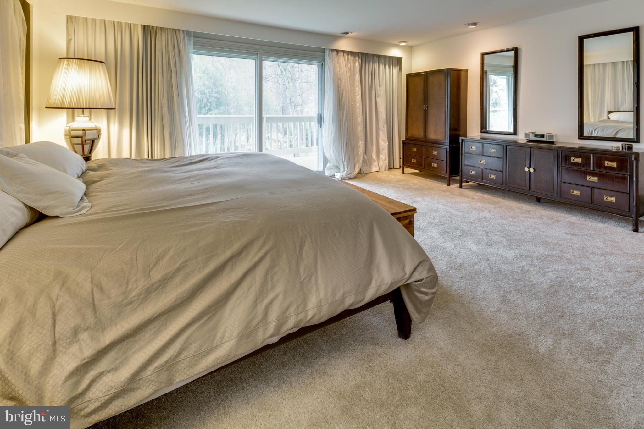 6 Springbriar Lane Baltimore, MD 21208 - Photo 13 of 29 Bedroom (Master)