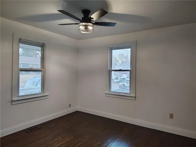 $130,000 | 114-116 West Pine Street, Waverly, MO 64096