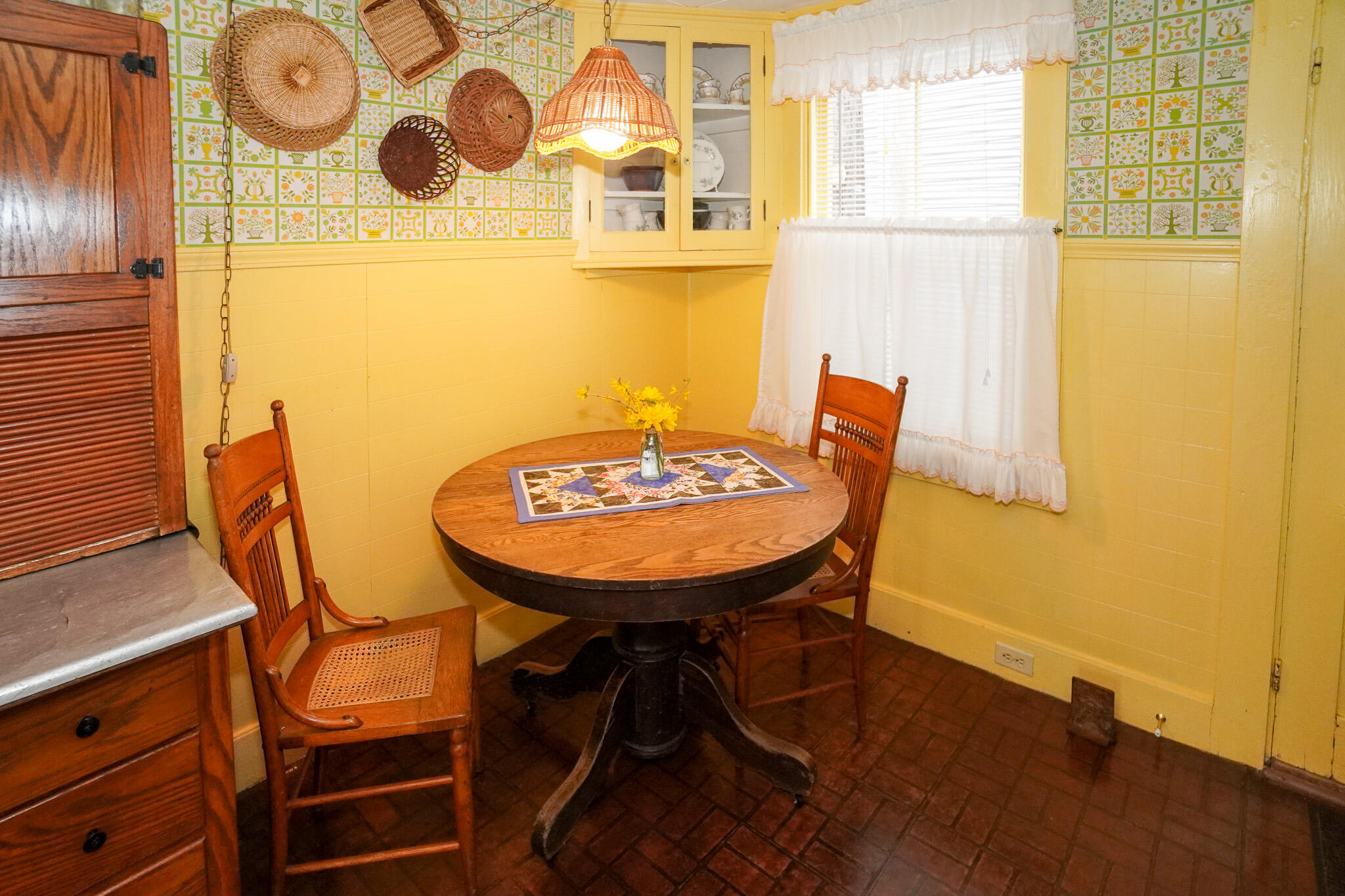 5 Tabernacle Avenue Oak Bluffs, MA 02557 - Photo 17 of 37 a view of a room with furniture and wooden floor