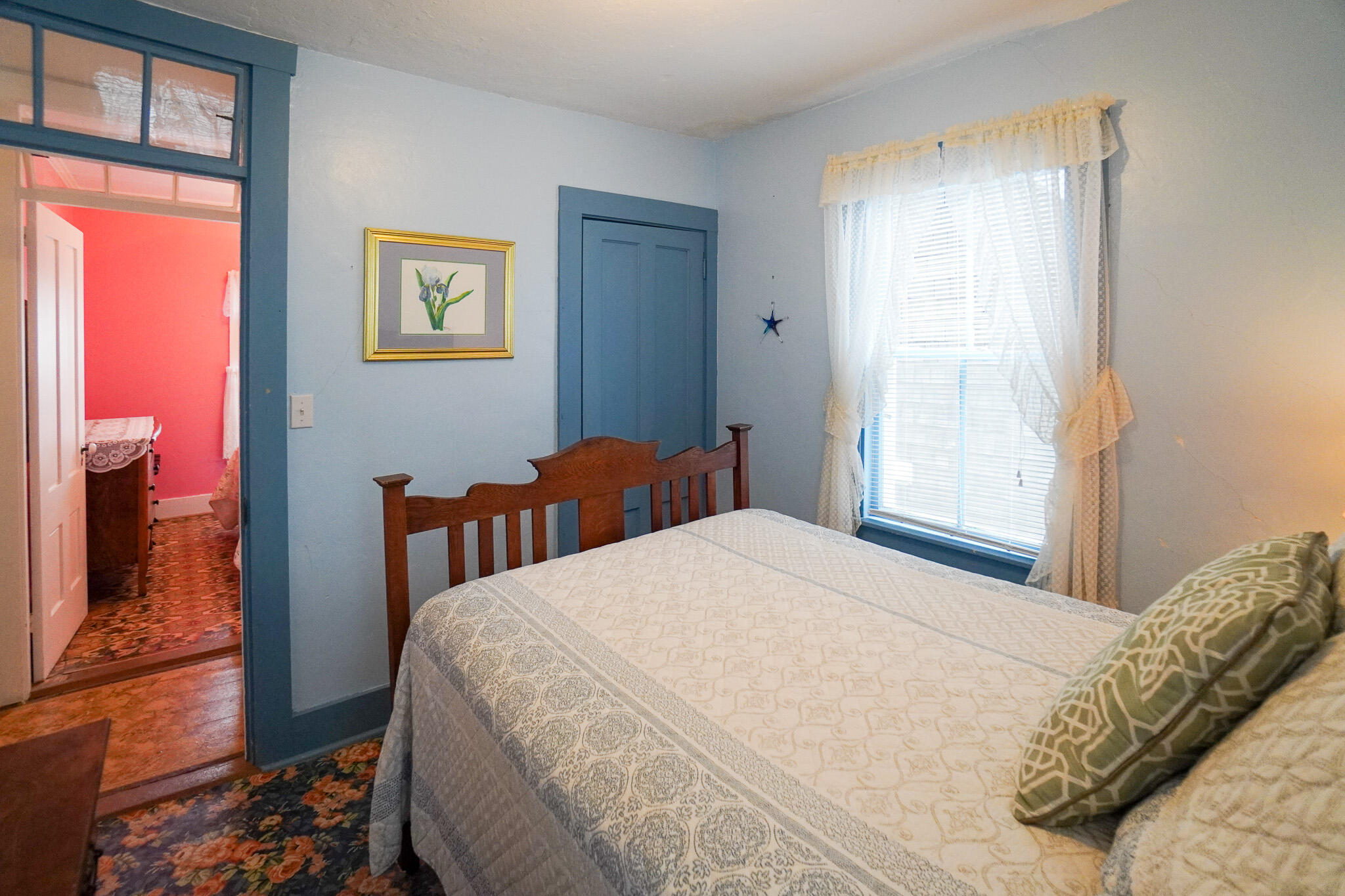 5 Tabernacle Avenue Oak Bluffs, MA 02557 - Photo 23 of 37 a bedroom with a bed and a window