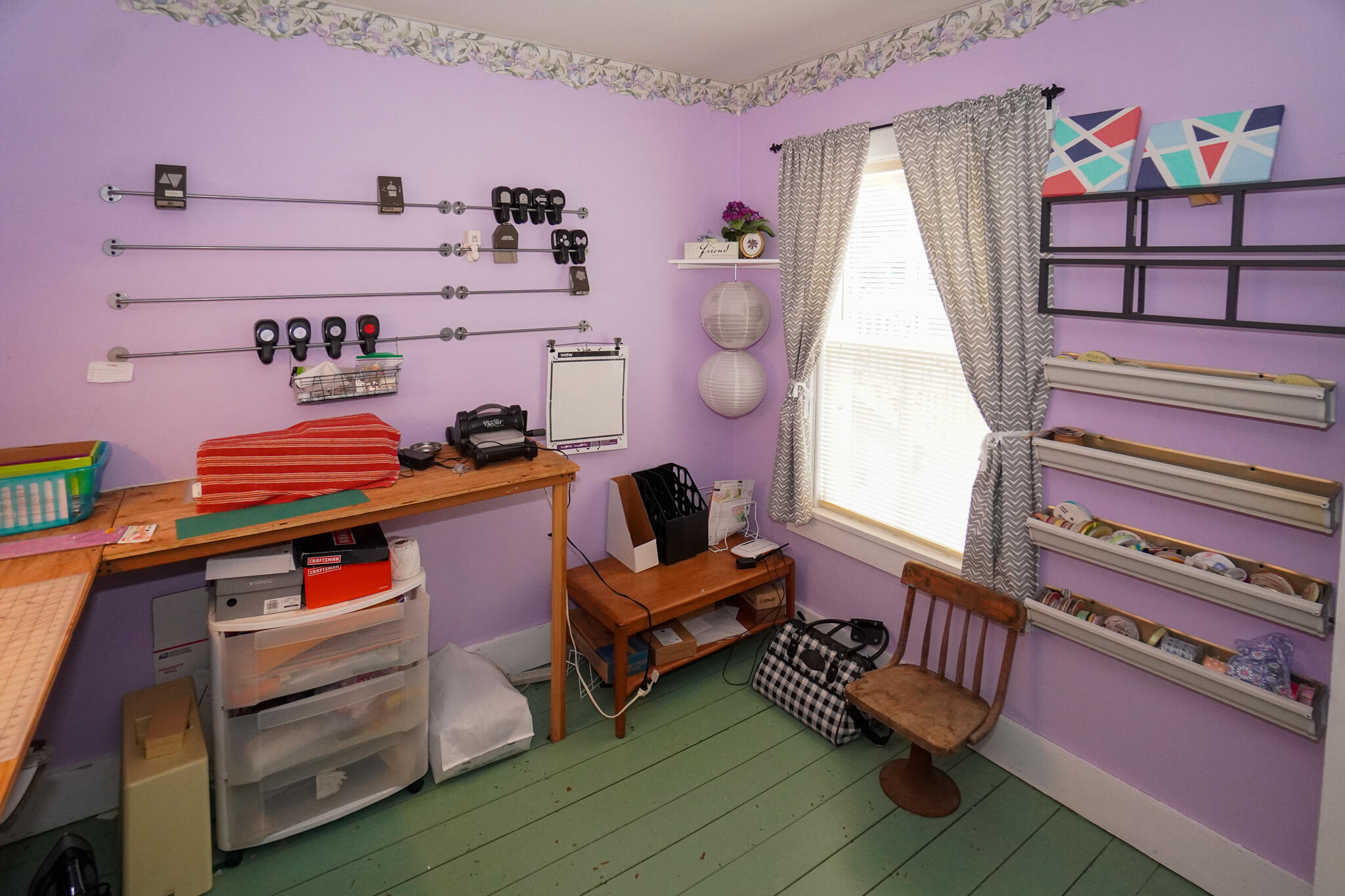 5 Tabernacle Avenue Oak Bluffs, MA 02557 - Photo 28 of 37 a bedroom with furniture and a book shelf