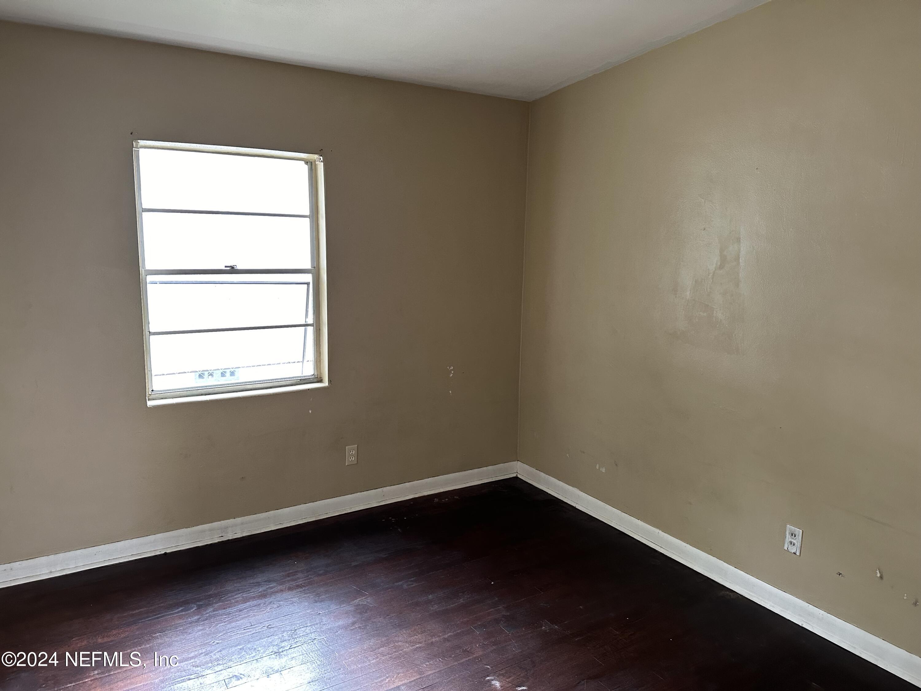 2724 Begonia Road Jacksonville, FL 32209 - Photo 6 of 14 IMG_6148