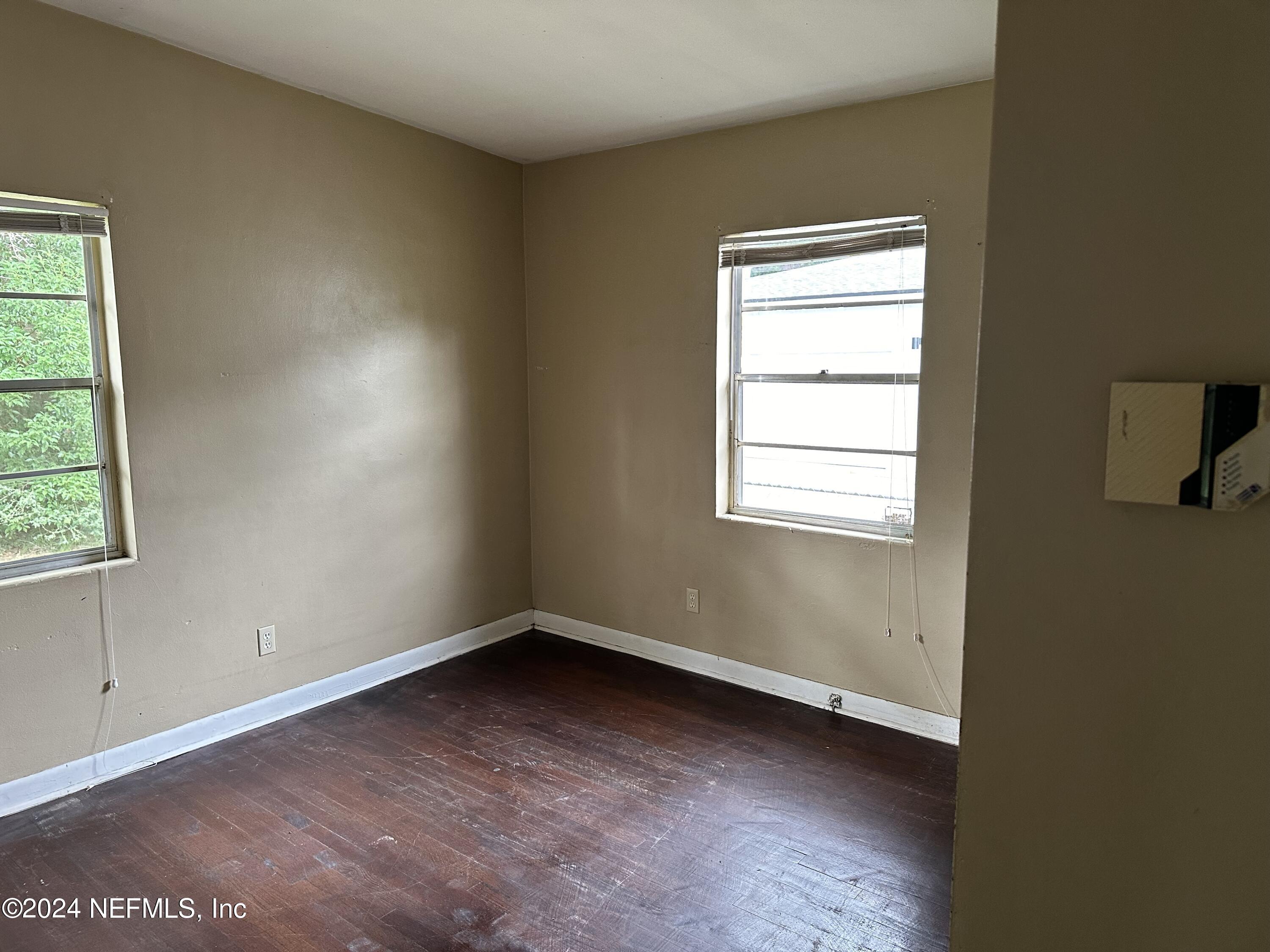 2724 Begonia Road Jacksonville, FL 32209 - Photo 7 of 14 IMG_6149