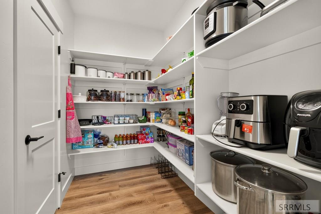 3042 Lin Road Idaho Falls, ID 83401 - Photo 17 of 68 Pantry