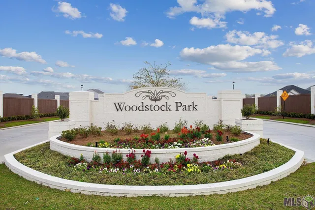 $2,800 | 3051 Canewood Lane, Baton Rouge, LA 70810