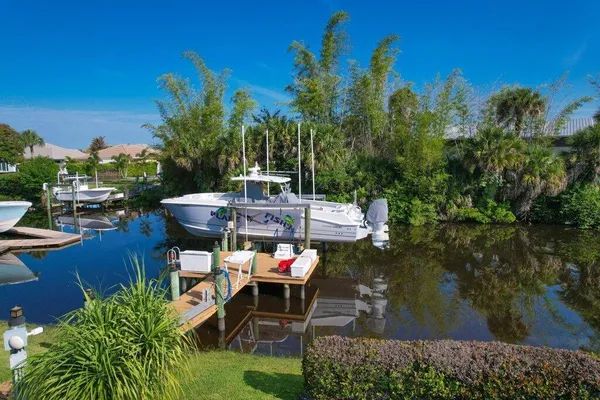 $1,275,000 | 479 Southwest Lost River Road, Stuart, FL 34997