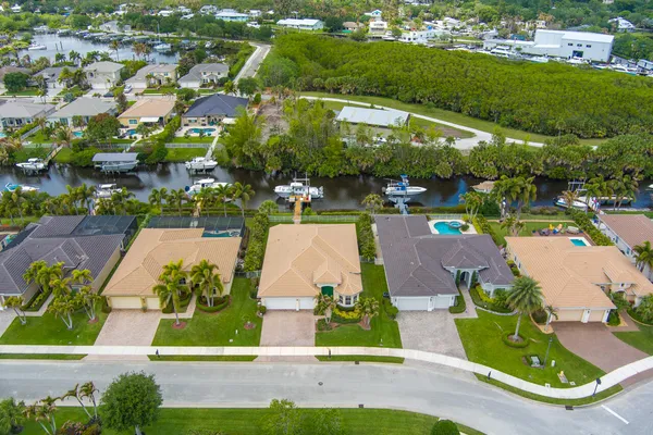 $1,275,000 | 479 Southwest Lost River Road, Stuart, FL 34997