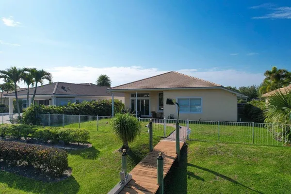 $1,275,000 | 479 Southwest Lost River Road, Stuart, FL 34997