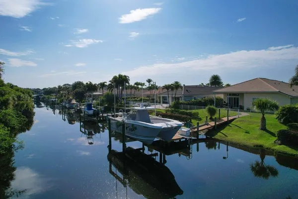 $1,275,000 | 479 Southwest Lost River Road, Stuart, FL 34997