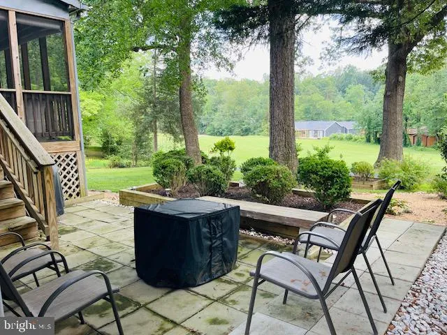 $2,400 | 200 Pine Valley Road, Locust Grove, VA 22508