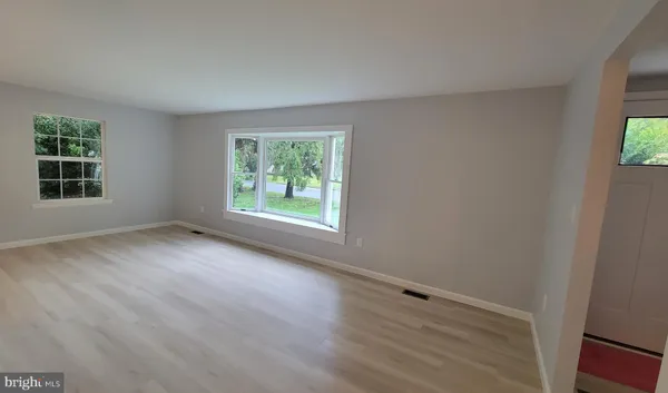 $2,350 | 410 Spruce Street, Milton, DE 19968