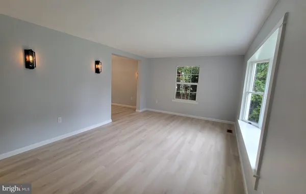 $2,350 | 410 Spruce Street, Milton, DE 19968