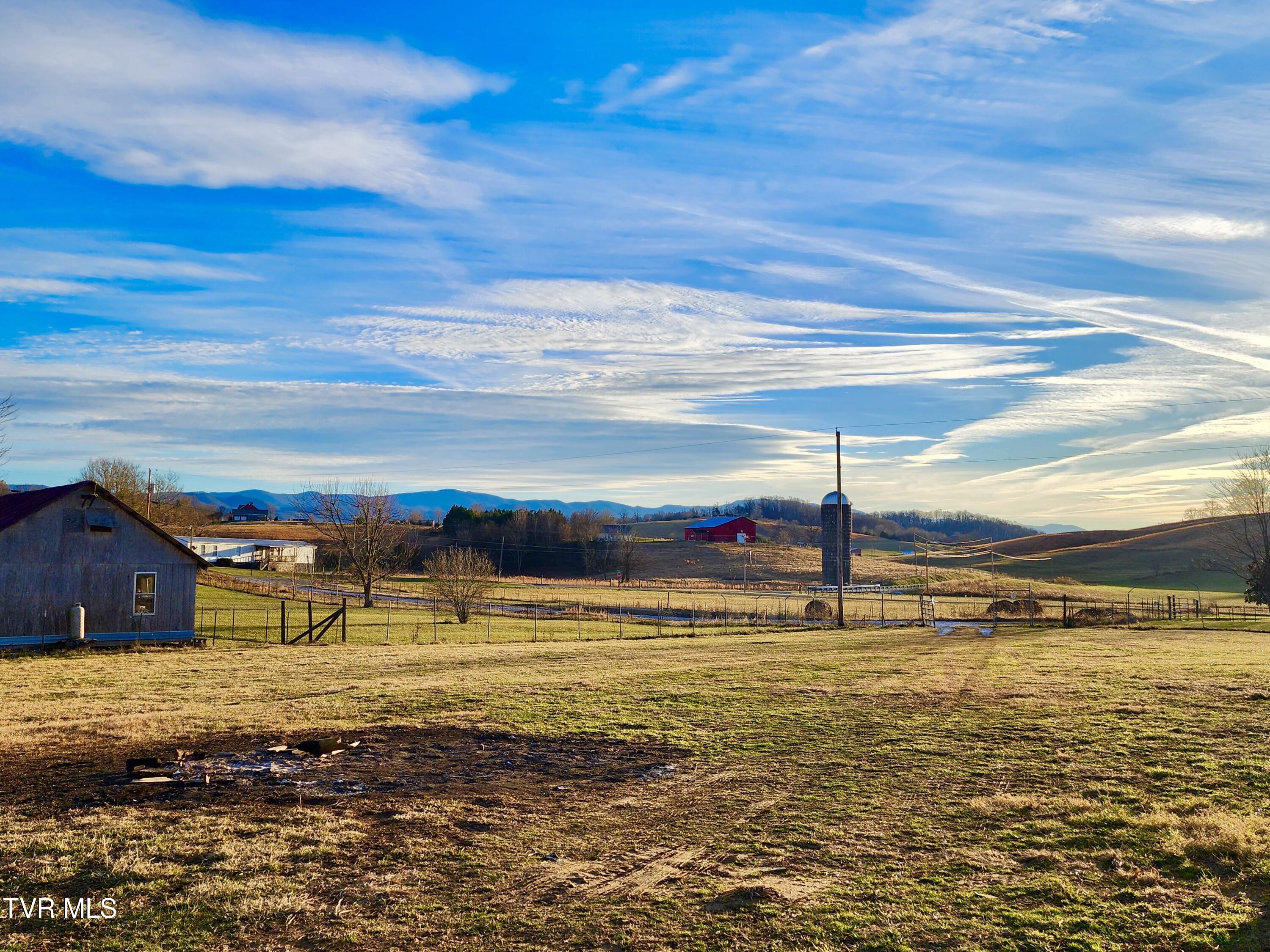489 Bill West Road Limestone, TN 37681 - Photo 14 of 22 IMG_9538