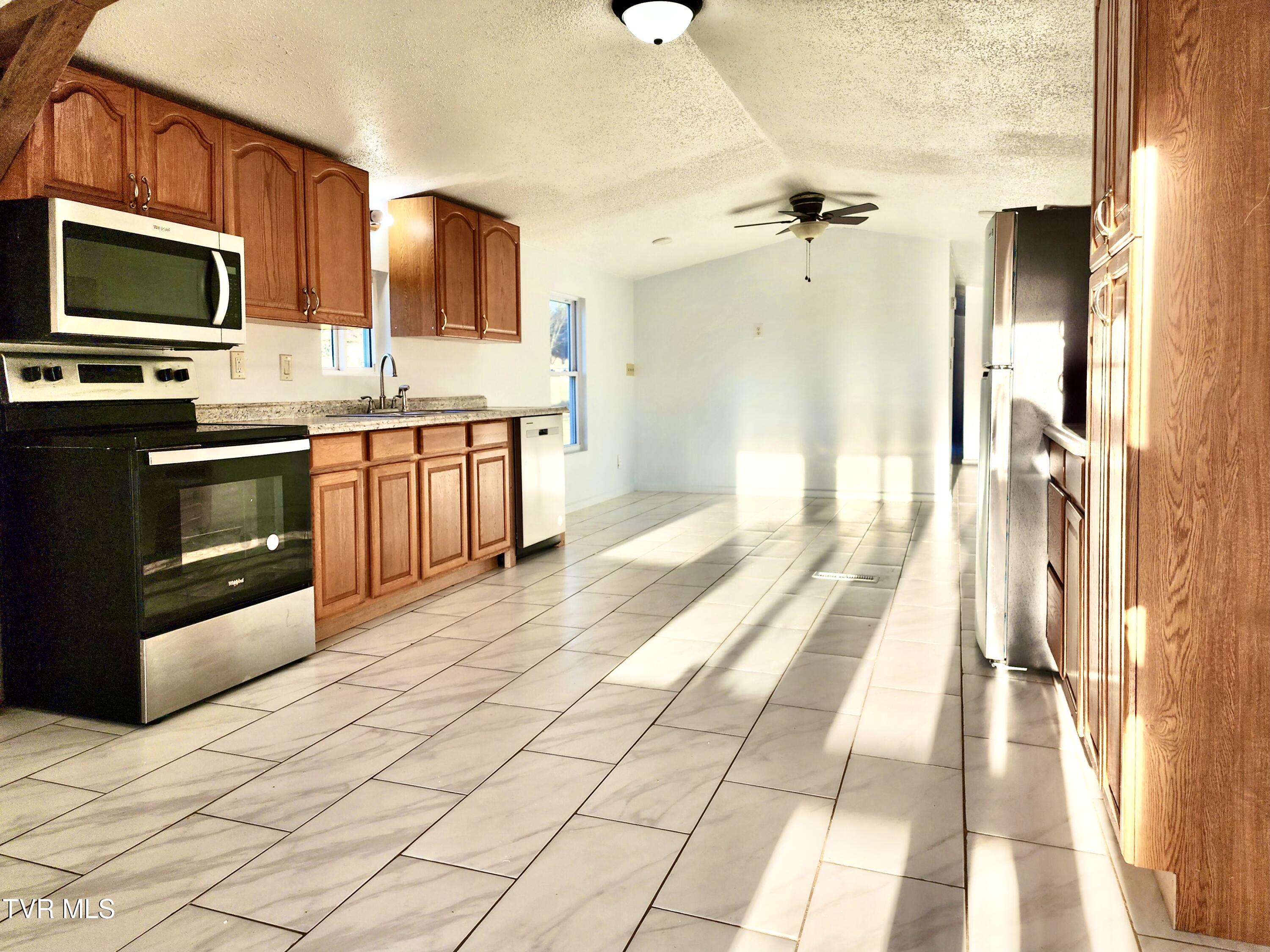 489 Bill West Road Limestone, TN 37681 - Photo 3 of 22 IMG_9528