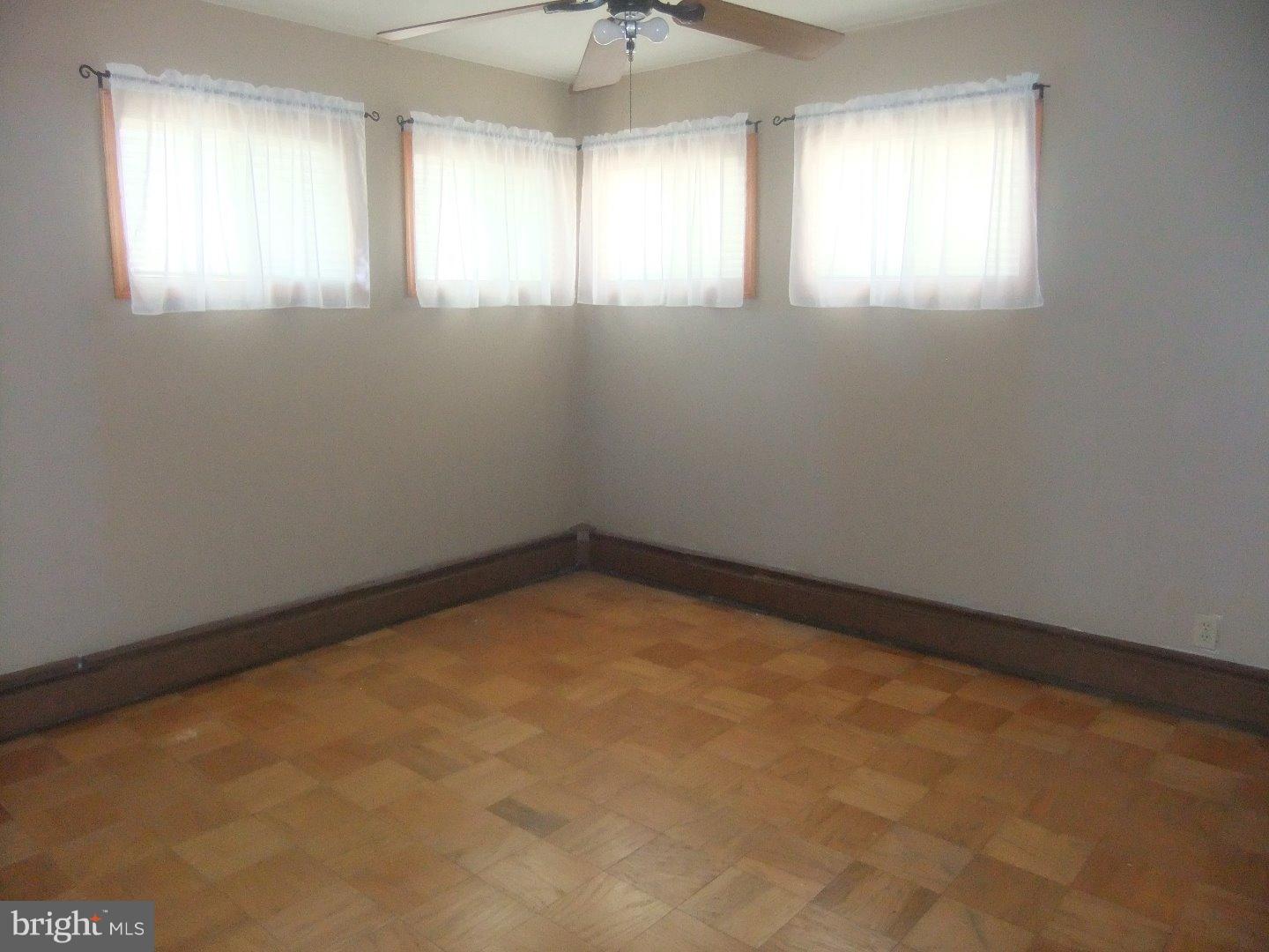 251 Yorkshire Road Fairless Hills, PA 19030 - Photo 22 of 25 Gallery Image 22