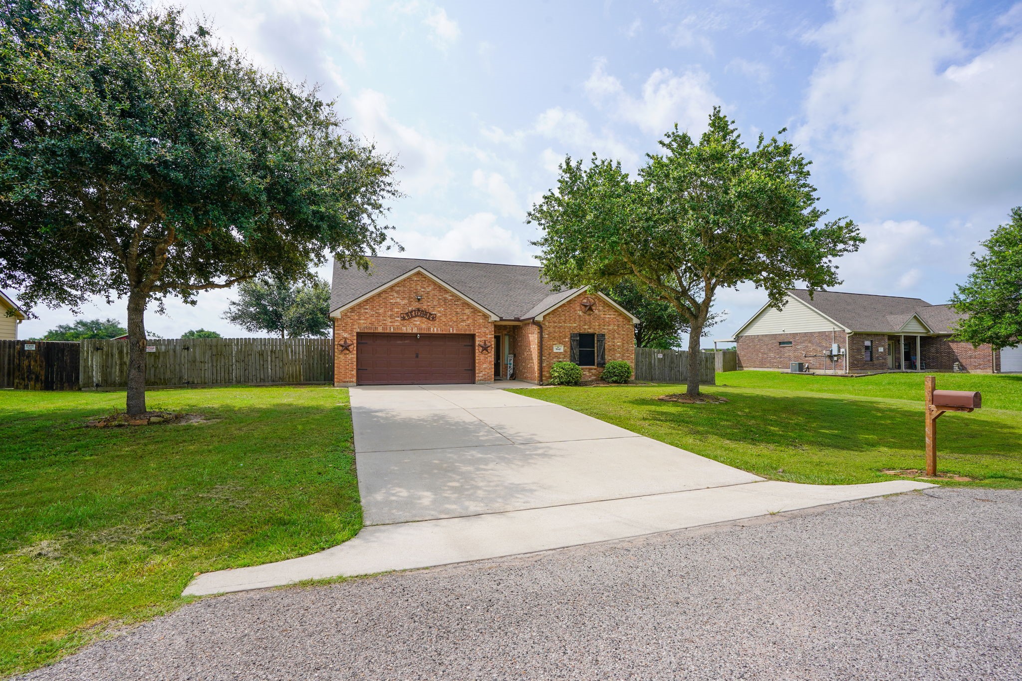 5942 Wildflower Road Sealy, TX 77474 - Photo 2 of 41